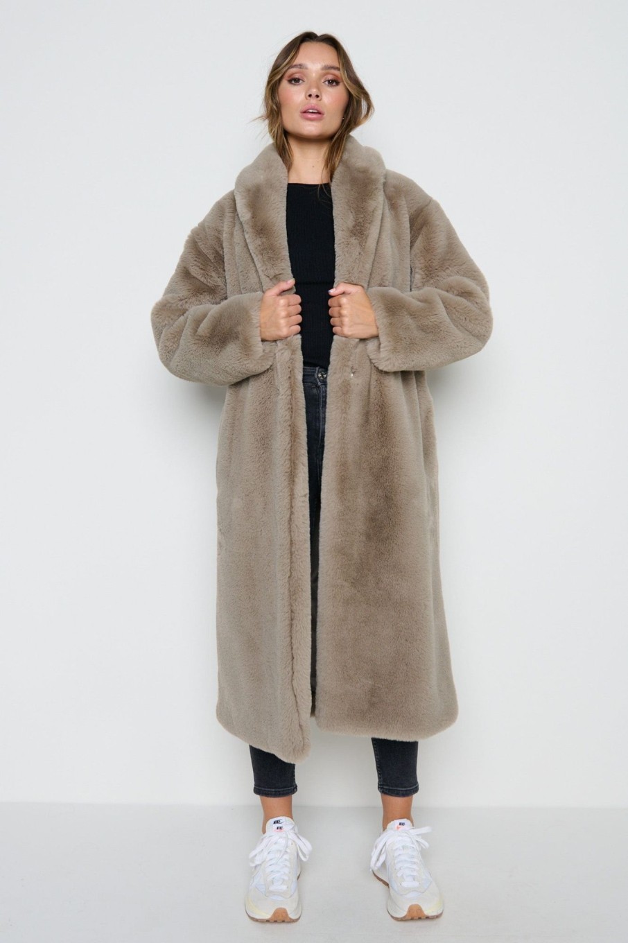 Clothing Pretty Lavish | Bailee Faux Fur Coat Taupe