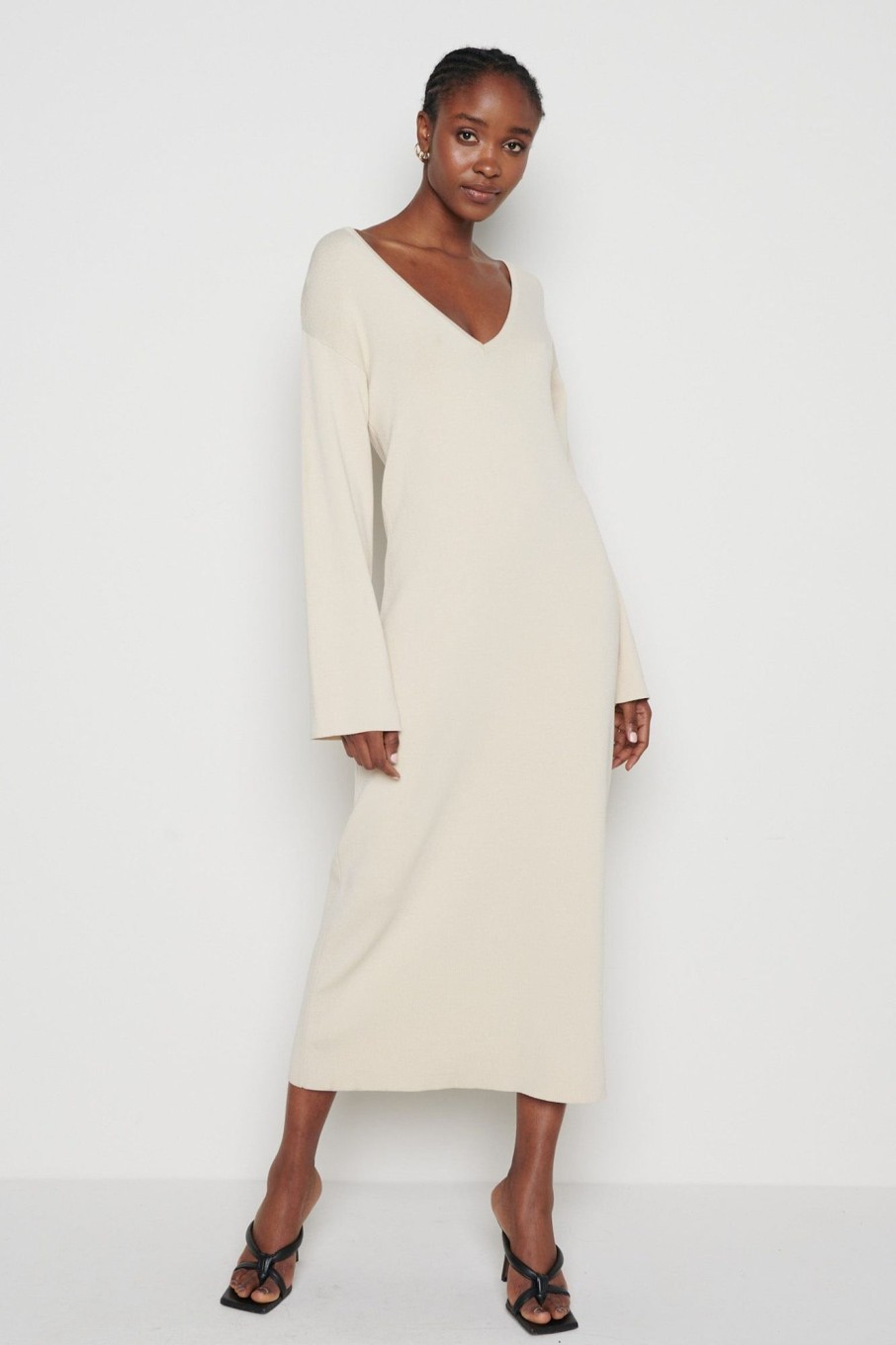 Clothing Pretty Lavish | Abriana V-Neck Knit Dress Beige