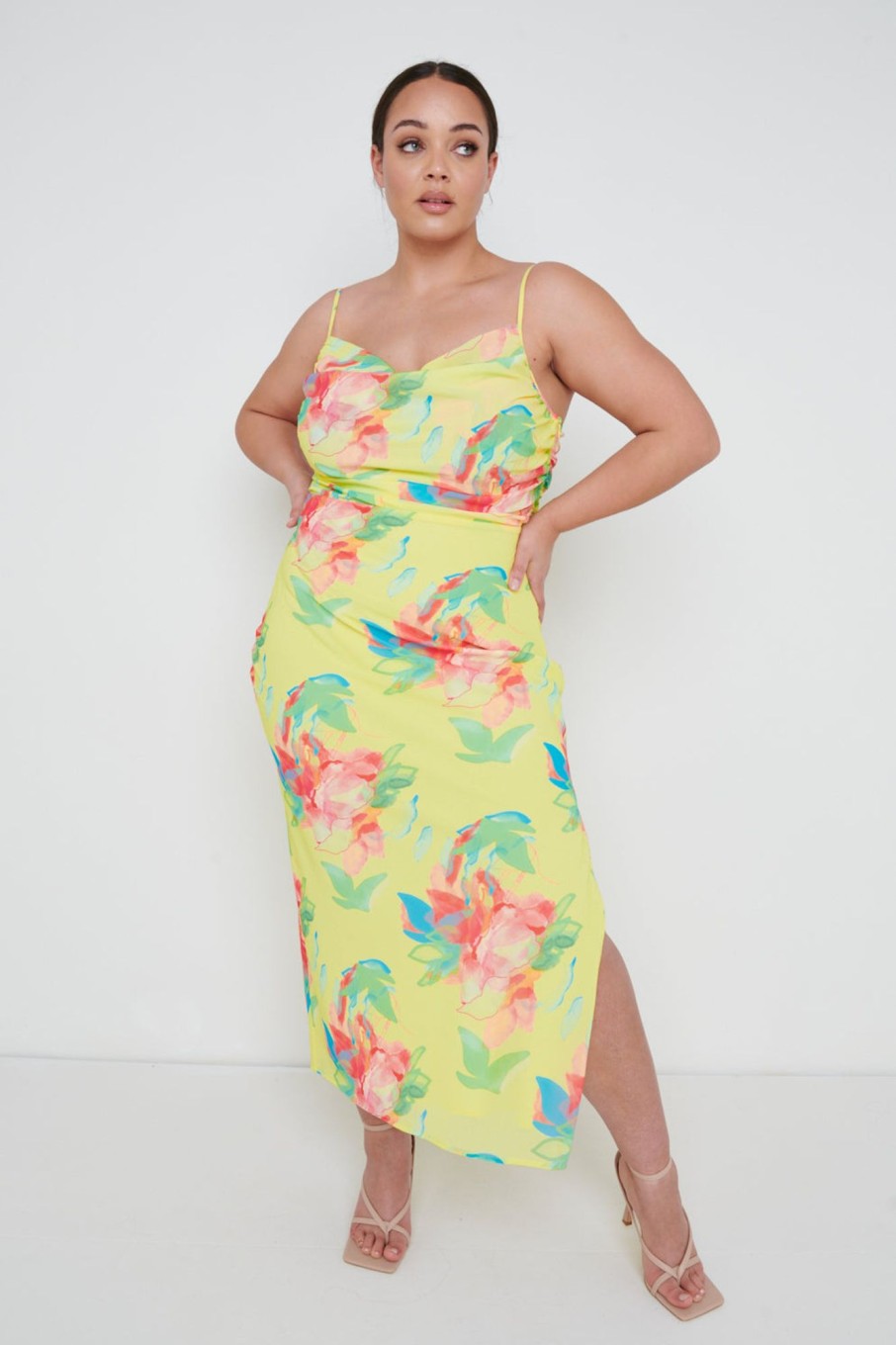 Clothing Pretty Lavish | Keisha Ruched Midaxi Dress Curve Lemon Abstract Floral