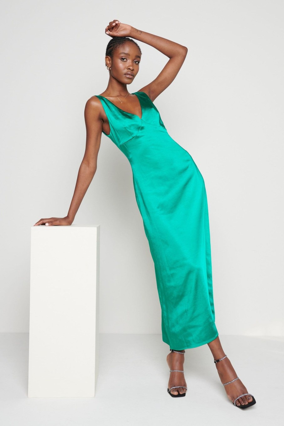 Clothing Pretty Lavish | Piper Low Back Midaxi Dress Emerald