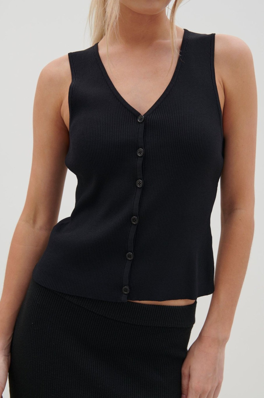 Clothing Pretty Lavish | Casey Sleeveless Button Top Black